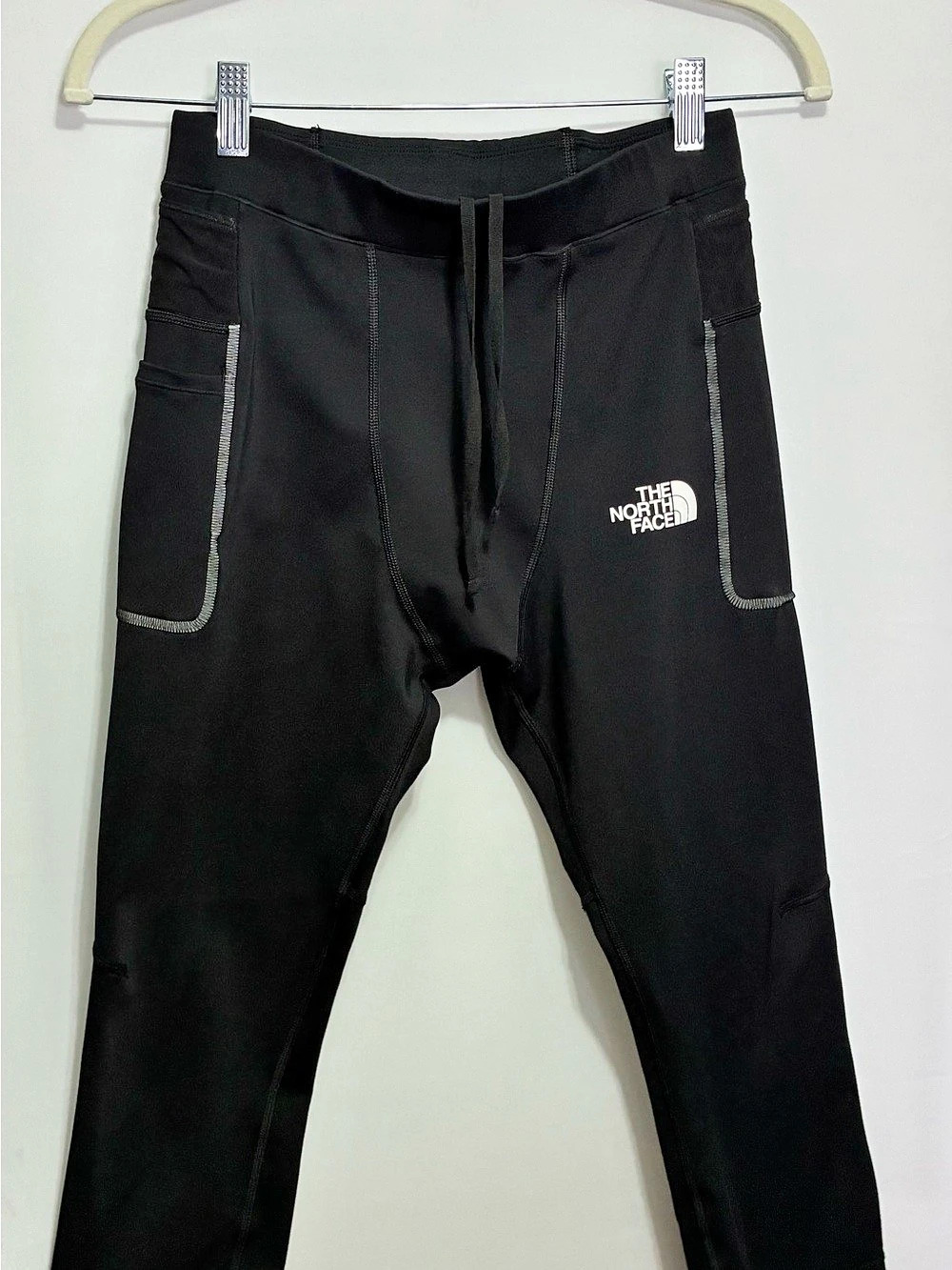 The North Face Men’s Running Tights Size Small Black Reflective Pocket Leggings